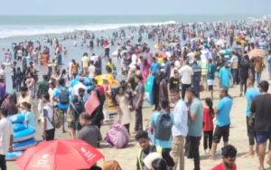 সংকট আর শূন্যতায় ভুগছে কক্সবাজারের পর্যটন খাত, ভরসা প্রকৃতি
