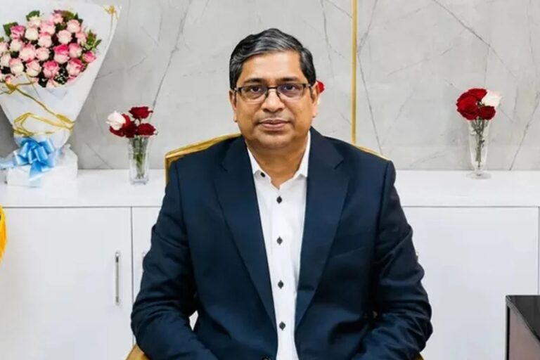 ঢাকায় ময়লা ও এডিস মশার লার্ভা মিললে সরকারি ফ্ল্যাটের বরাদ্দ বাতিল: প্রতিমন্ত্রী
