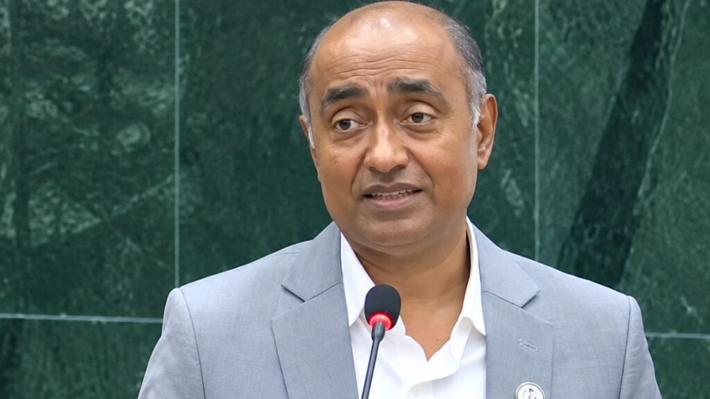 তথ্য গোপন করে দ্বিতীয় বিয়ে আর নয়: এনআইডি ও পাসপোর্ট সার্ভারে যুক্ত হচ্ছে বিয়ের তথ্য, আইনমন্ত্রী