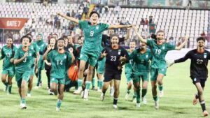 ফিফা র‍্যাংকিংয়ে দারুণ সুখবর: ১ ধাপ এগিয়ে ১০৬ নম্বরে ঋতুপর্ণারা