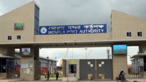 ৪ হাজার কোটি টাকার বিনিয়োগ ও প্রধানমন্ত্রীর ঐতিহাসিক সফরে ‘ফার্স্ট কলিং পোর্ট’ হওয়ার পথে মোংলা বন্দর