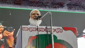 গণভোটের রায় না মানলে এক দফার পাথরের নিচে পিষ্ট হবেন: সরকারের প্রতি জামায়াত আমিরের কড়া হুঁশিয়ারি
